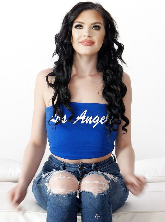Selina Moon