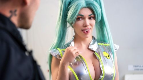 latinamilf scene